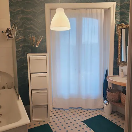 Charme De L'ancien & Vue Imprenable Habitación en casa particular *