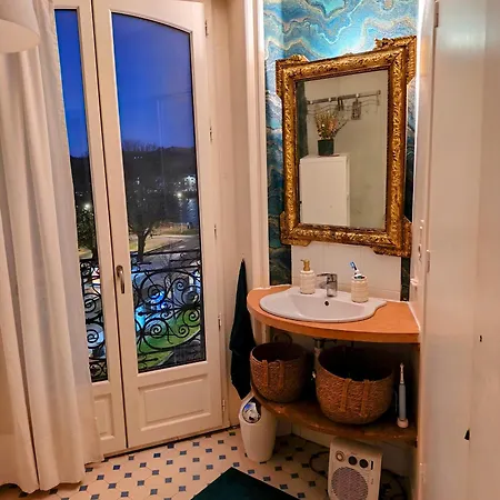 Habitación en casa particular Charme De L'ancien & Vue Imprenable Bayona