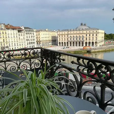 Charme De L'ancien & Vue Imprenable